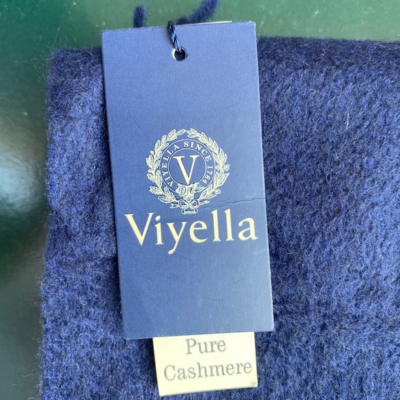 navy Viyella pure cashmere men’s scarf - Picture 2 of 4